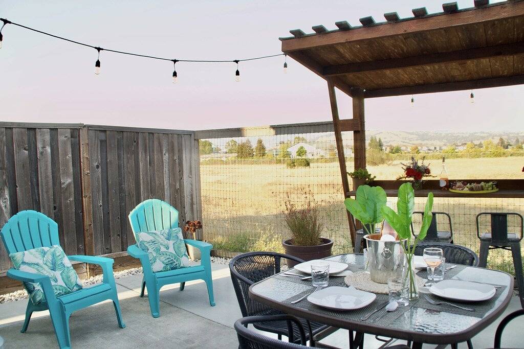 Russian River Brew-cation Home in Santa Rosa, California North Coast