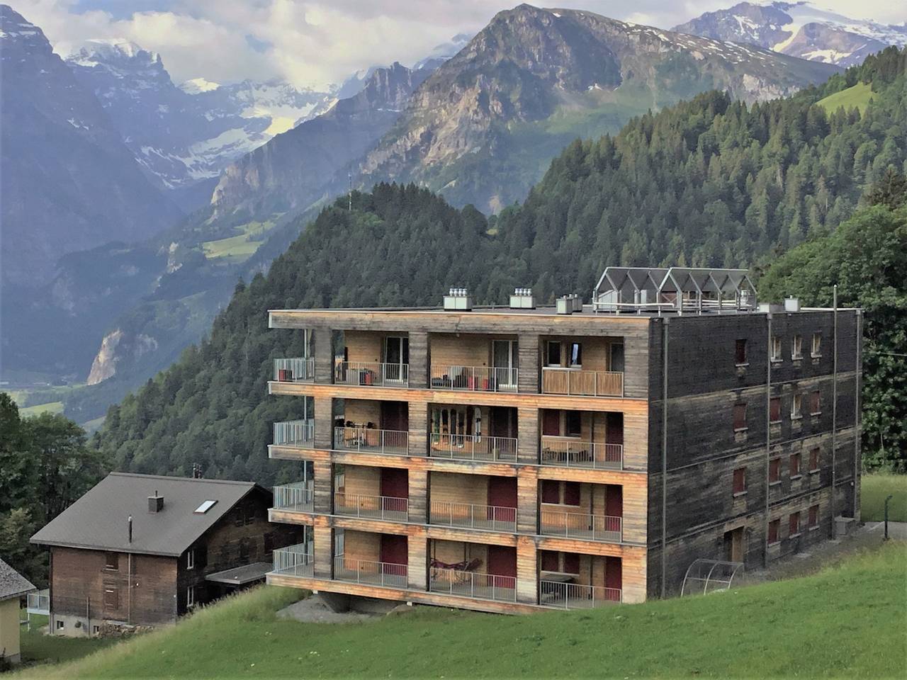Ganze Ferienwohnung, Ferienwohnung Waldhaus Nr. 304 - 3.5 Zimmer Wohnung in Glarus Süd, Kanton Glarus