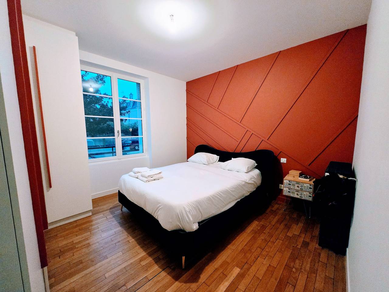 Ganze Wohnung, 2-Zimmer-Wohnung mit Terrasse und Parkplatz im Zentrum von Auxerre in Auxerre, Auxerre und Umgebung