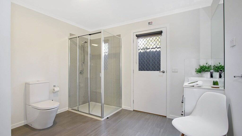 Holiday Home for 9 People in Bright, Alpine Shire