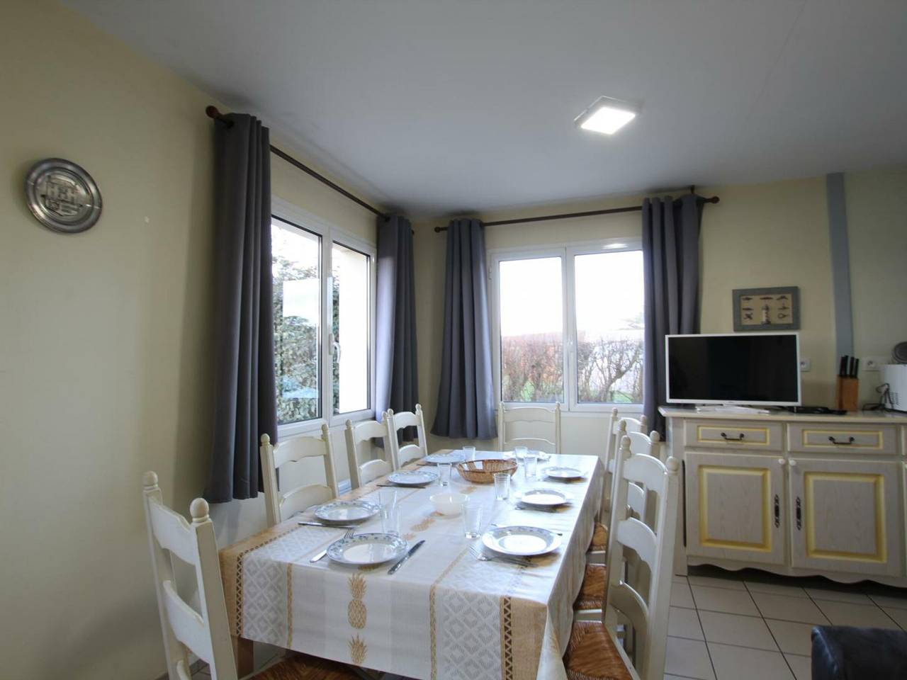 Maison familiale 8 pers. avec jardin clos près des dunes, animaux acceptés - Surtainville in Surtainville, Côte de la Déroute