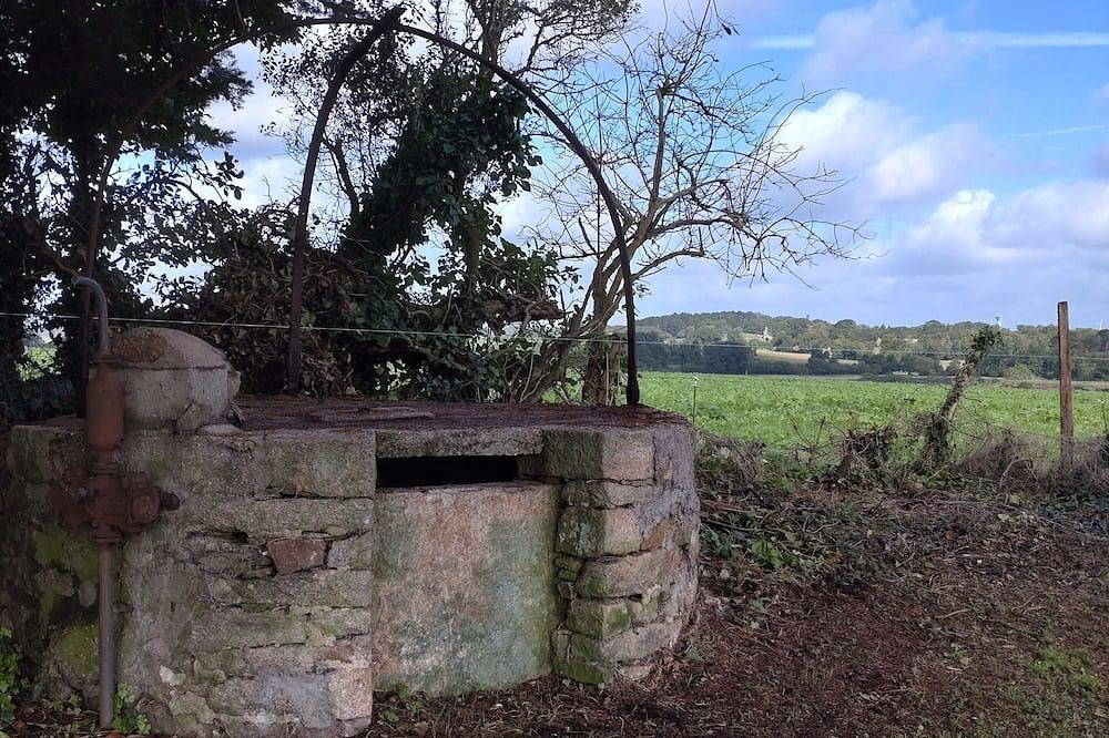 Ne loue plus in Billiers, Côte des Mégalithes