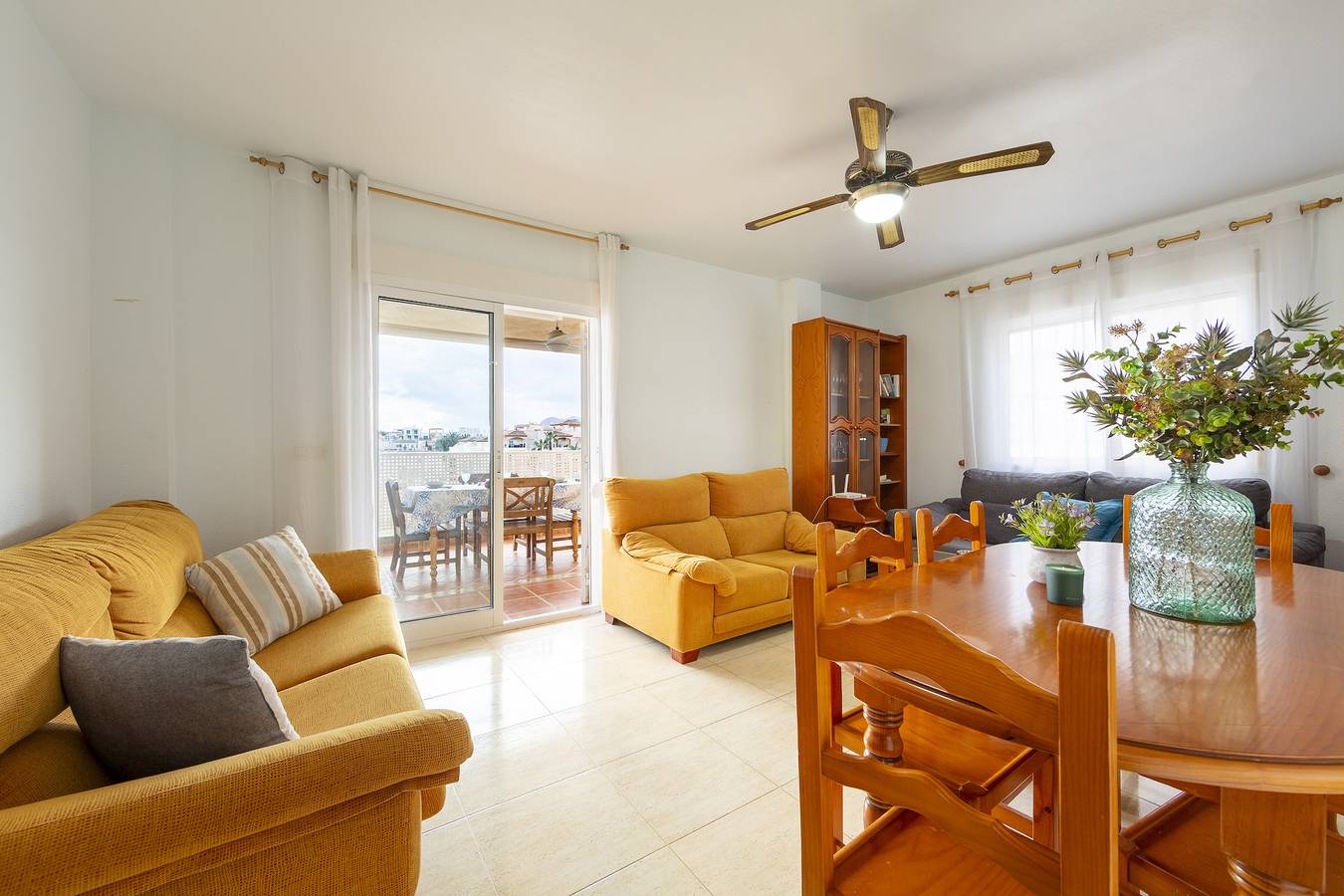 Appartement entier, Appartement 'Al Lado De La Playa' avec vue mer, piscine commune et Wi-Fi in Urbanización Las Gaviotas, Pulpí