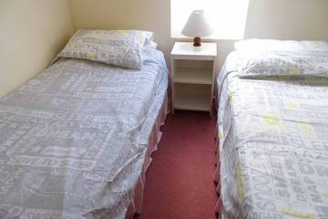 Log Cabin for 4 People in Wroxham, Norfolk, Photo 3