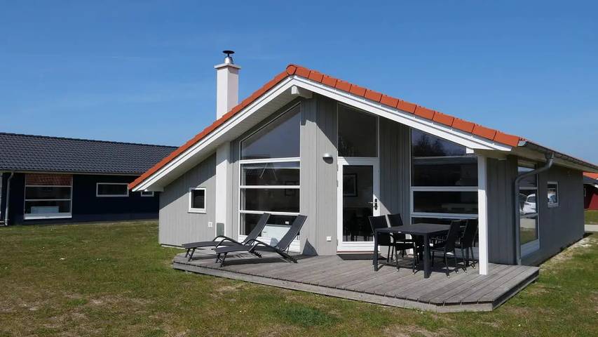 Ferienhaus für 7 Personen, mit Terrasse und Sauna in Großenbrode