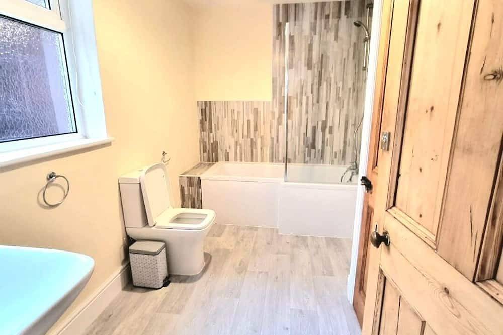 Entire apartment, City Stay Worcester - free parking in Worcester, Worcestershire