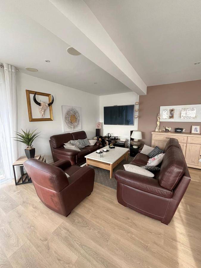 Villa pour 8 personnes, avec jardin et piscine, animaux acceptés à Lattes - 2