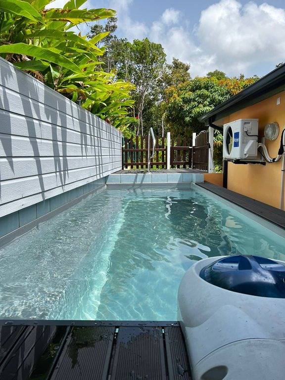 Villa pour 8 personnes, avec terrasse ainsi que piscine et jardin