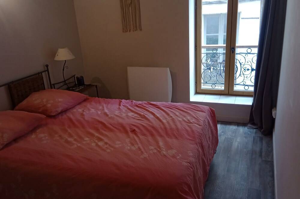Geheel appartement, Apartment downtown Forcalquier in Forcalquier, Parc naturel régional du Luberon