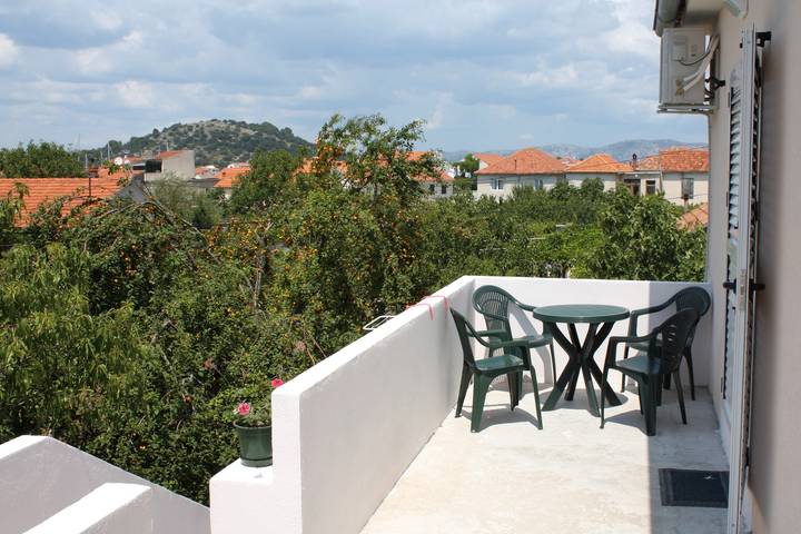 Apartament wakacyjny dla 5 osób, z balkon/ taras w Murter (wyspa)