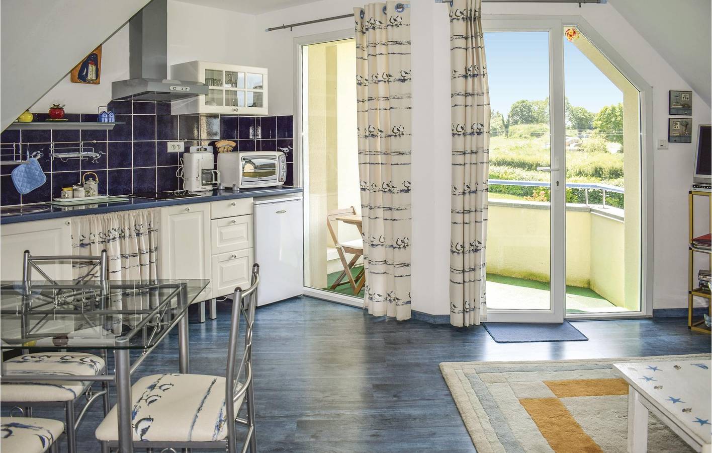 Appartement de vacances entier, Appartement Matignon : WiFi, TV, Cuisine. in Matignon, Région de Dinan