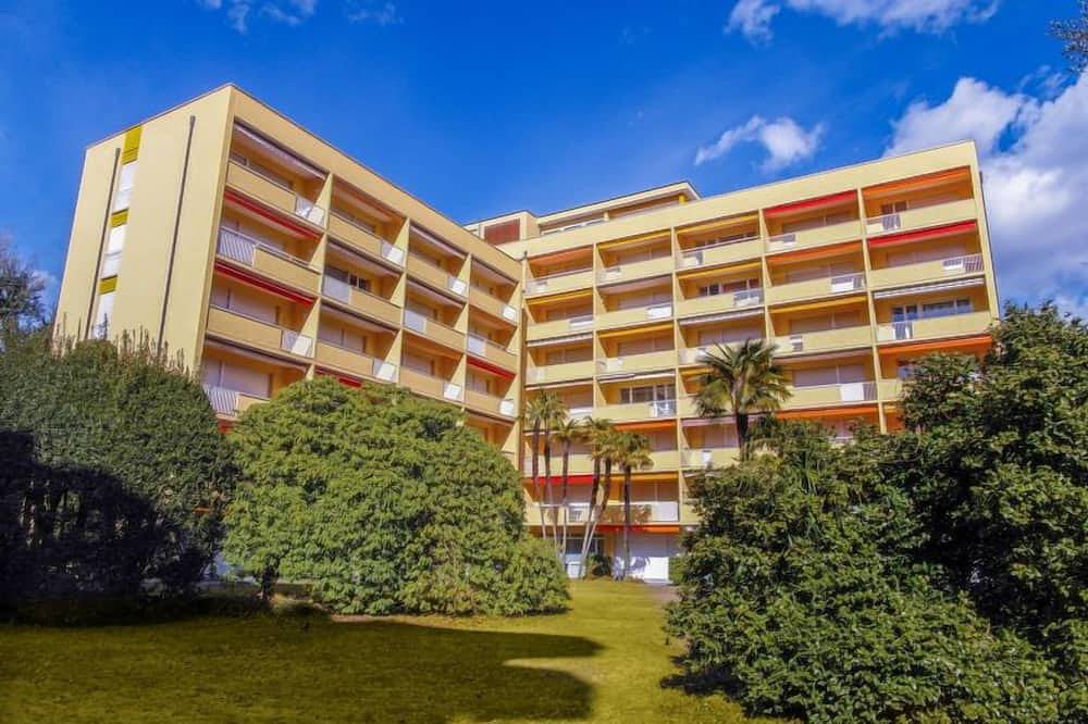 Apartamento entero, Residenza Lido Appartment 601 by Interhome in Locarno, Alpes Ticineses y del Verbano