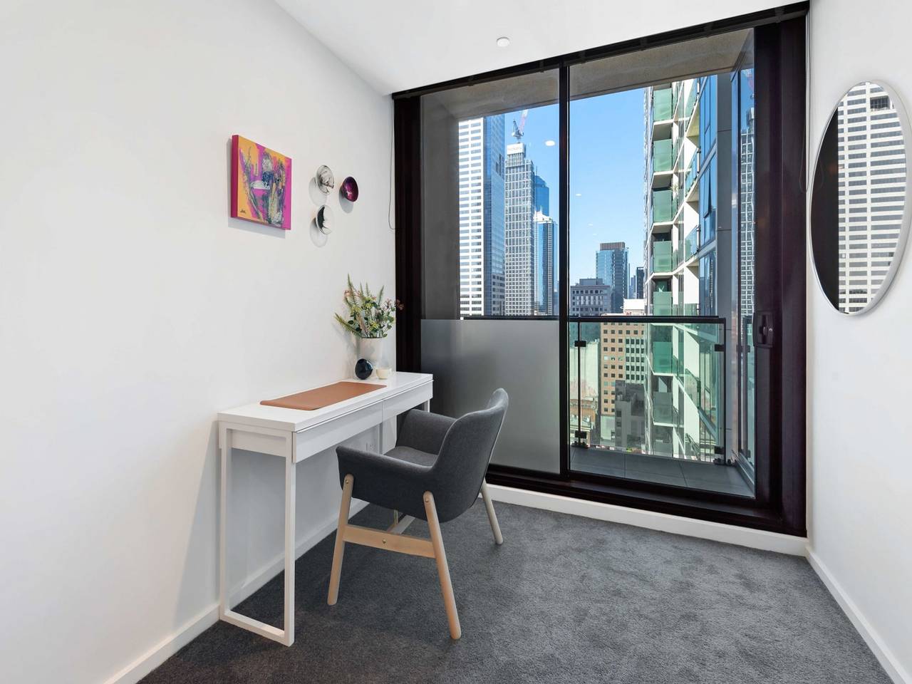 Entire apartment, Chic Apartment In Melbournes Heart in Melbourne, Victoria