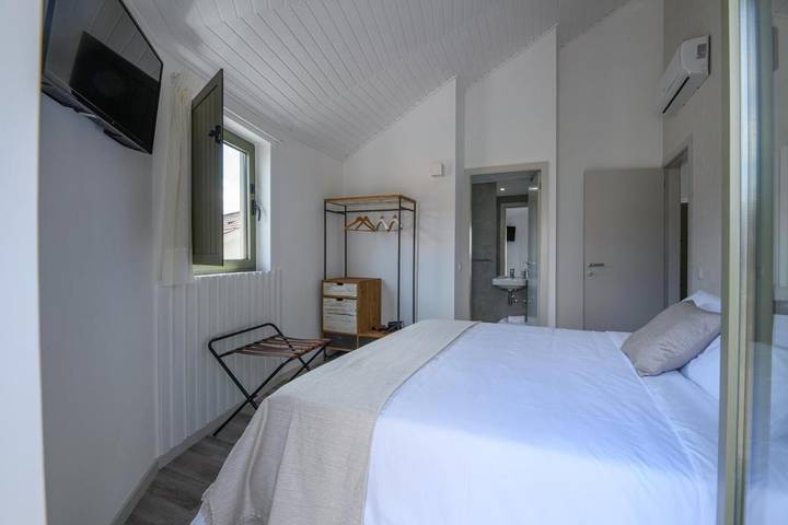 Gîte pour 2 personnes, avec terrasse à Amarante - 4