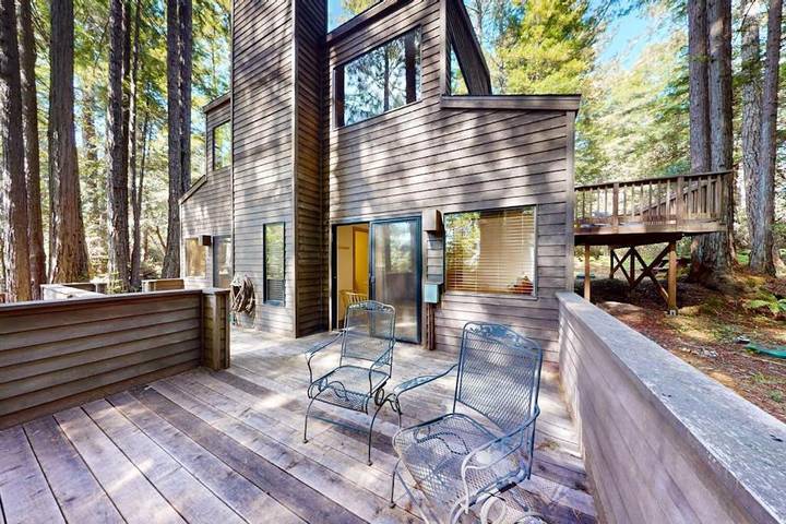 Maison de vacances pour 4 personnes, avec piscine et jardin ainsi que sauna et terrasse - 1