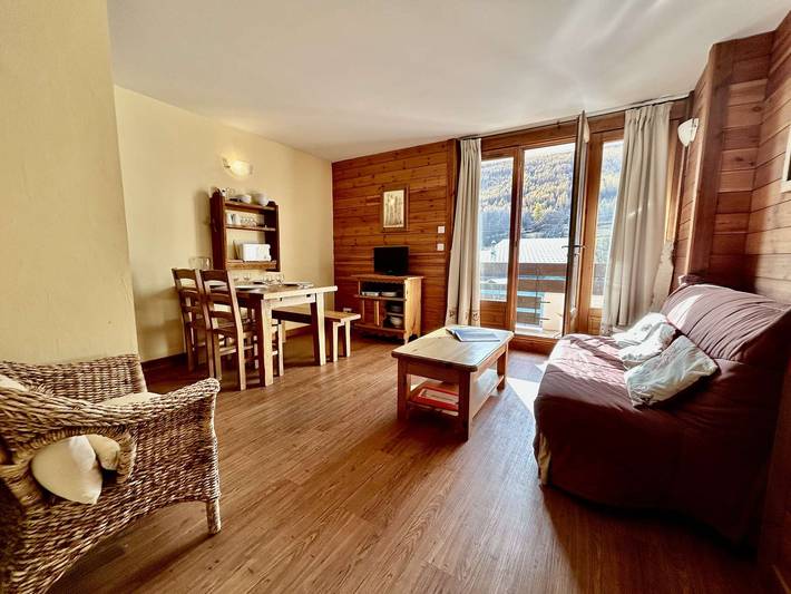 Gîte pour 4 personnes, avec Balcon à La Salle-les-Alpes