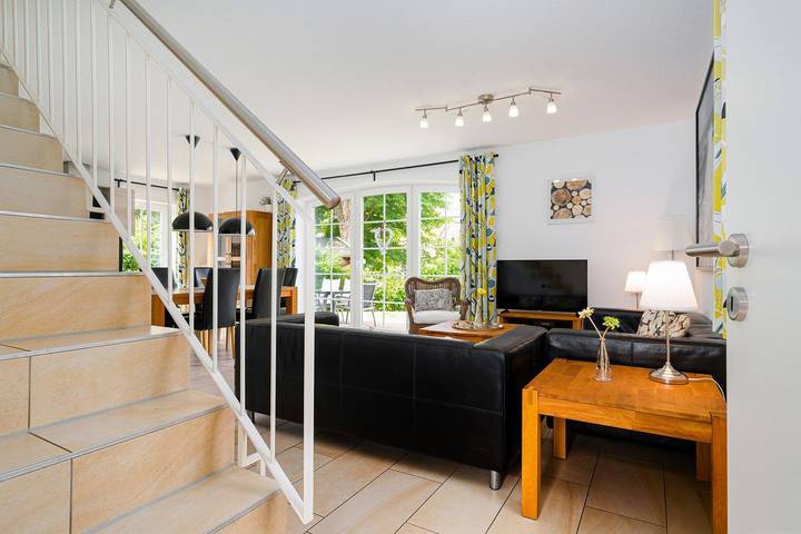 Ferienhaus für 6 Personen, mit Garten und Sauna in Greetsiel - 3