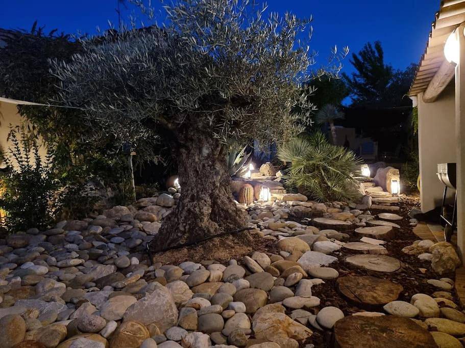 Une Oasis au Pays de Cézanne in Aix-en-Provence, Aix-en-Provence en omgeving