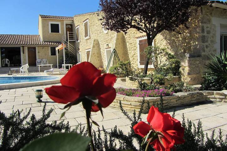 Holiday home for 16 people, with garden - 1
