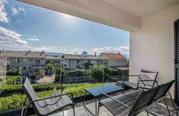 Ferienwohnung für 6 Personen, mit Balkon in Malinska