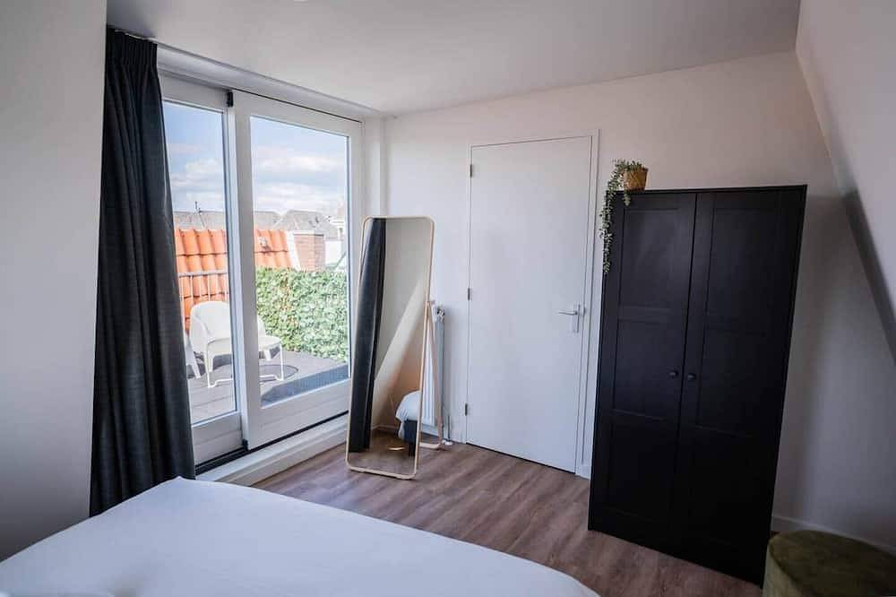 Geheel appartement, Exclusive 70m² Apartment with Terrace (We-39-E) in Tiel, Betuwe