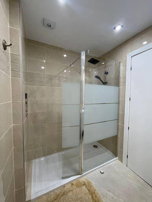 Bungalow für 6 Personen, mit Pool und Ausblick sowie Balkon an der Costa Adeje - 4