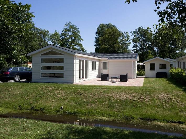 Location de vacances pour 6 personnes, avec jardin à Velsen-Zuid