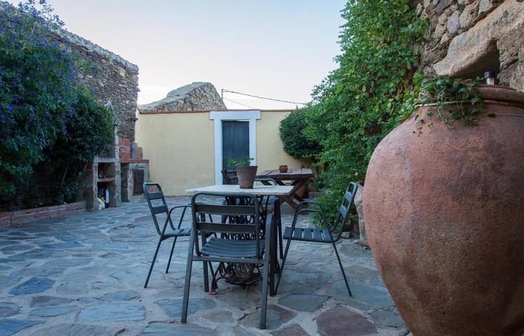 Casa rural para 6 personas, con piscina y jardín en Sierra de Montánchez - 3