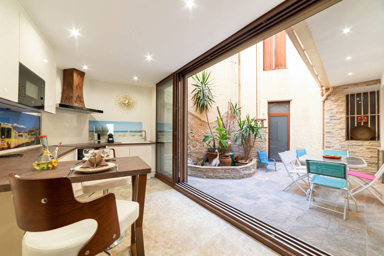 Appartement entier, Appartement 'Plaisir Des Pierres' avec terrasse privée et Wi-Fi in Rivesaltes, Région de Perpignan