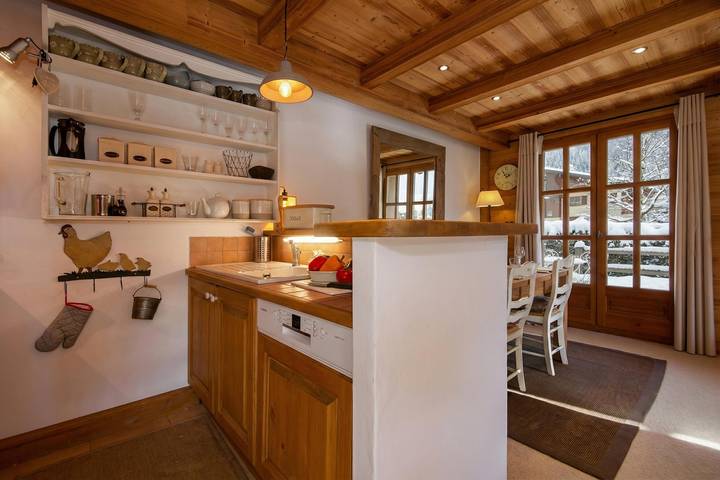 Apartamento entero, Chalets d'Henri 63 Mont Blanc Views 300m to Ski Lift in Les Grandes Montets, Chamonix-Mont-Blanc
