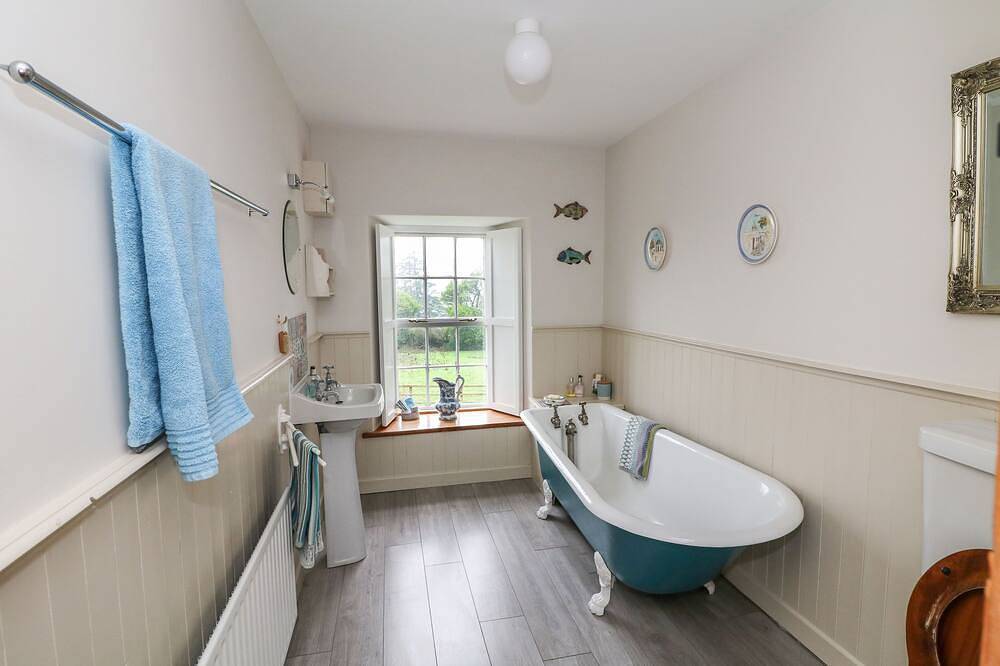 Ballintlea, pet friendly in Dungarvan, County Waterford in County Waterford