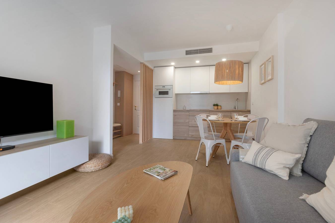 Appartement entier, Appartement « Don Pedro » avec piscine partagée, Wi-Fi et climatisation in Playa El Bajondillo, Torremolinos
