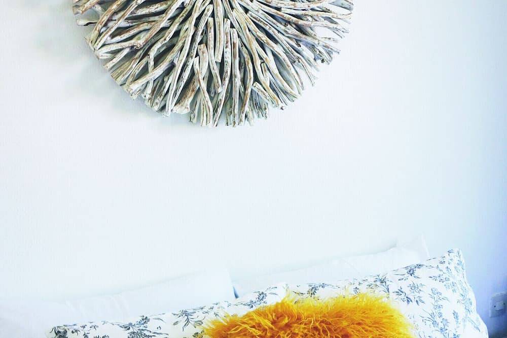 Skiathos Town House in Sporades