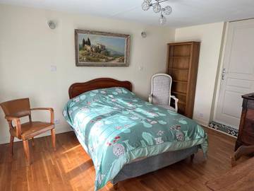 Gîte pour 2 personnes, avec piscine ainsi que terrasse et jardin à Soucieu-en-Jarrest