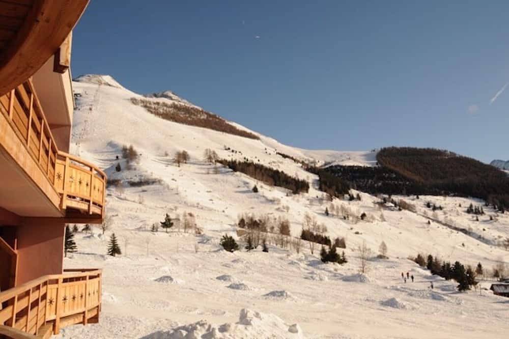 Ganze Wohnung, 2 Bed Apartment with great views backing onto the Diable ski lift in Vénosc, Les Deux Alpes