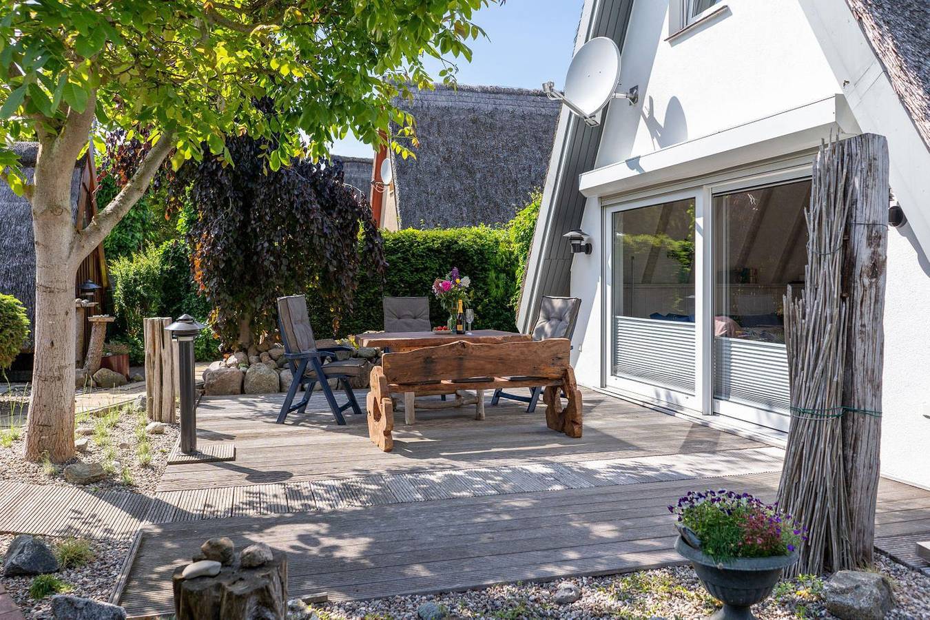 Charming Finn Cottage with Enclosed Garden, Wi-Fi and Terrace in Börgerende in Börgerende, Börgerende-Rethwisch