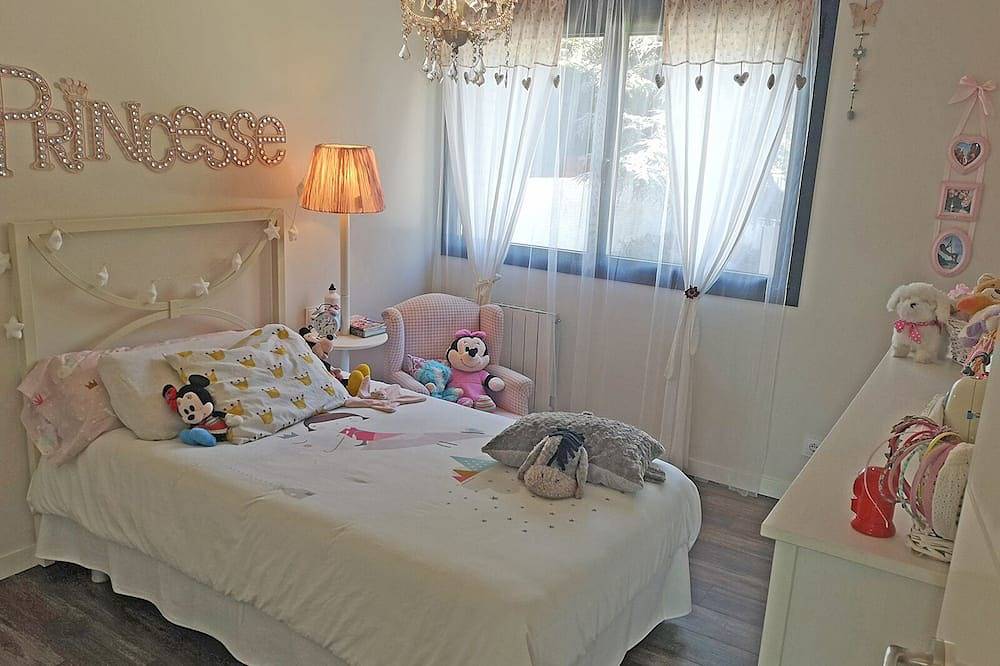 Premium Habitat La Plana in Argentona, Costa del Maresme