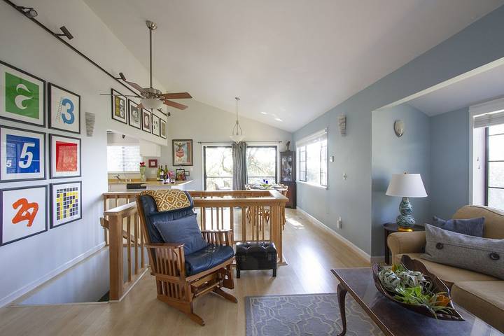 Vacation rental for 6 people, with hot tub and terrace in Wine Country