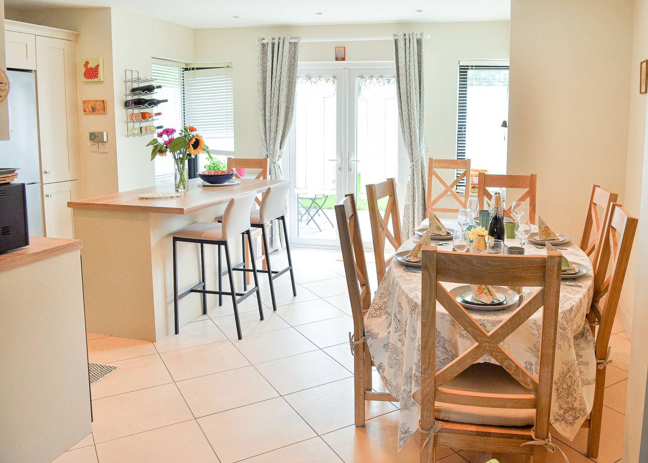 Skellig Fuchsia Lodge Ballinskelligs in County Kerry