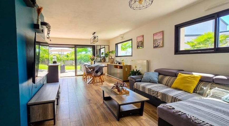 Location de vacances pour 8 personnes, avec terrasse et jardin à Elven - 2