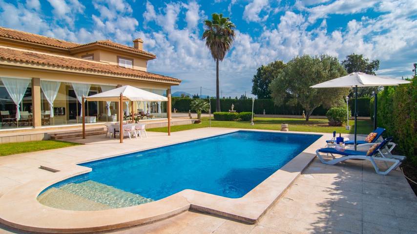 Landhuis 'Mafedo' met privézwembad, Wi-Fi en airconditioning in Lloseta, Mallorca Binnenland