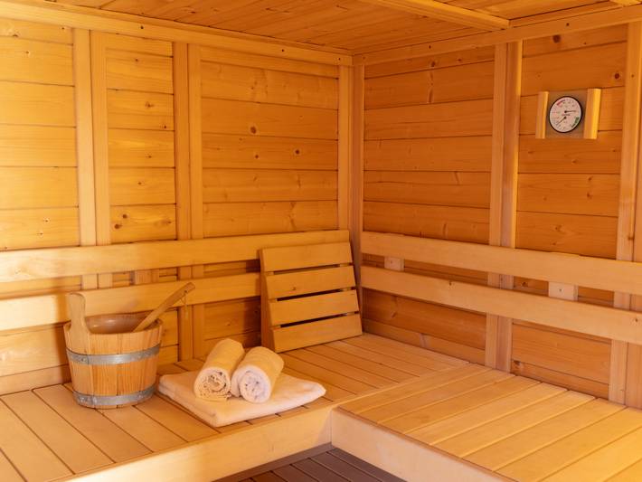 Ferienhaus für 4 Personen, mit Terrasse und Sauna sowie Garten in Trassenheide - 4