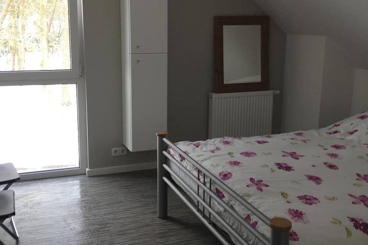 Ferienhaus für 6 Personen, mit Garten und Pool sowie Sauna in Wiefelstede - 2