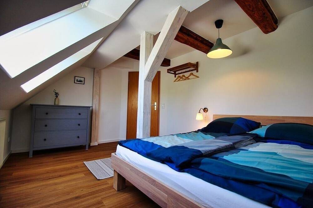 Ganze Wohnung, Kleine Giebelwohnung im Ferienhaus Makrele von 1877 in Sundhagen, Stralsund Umland