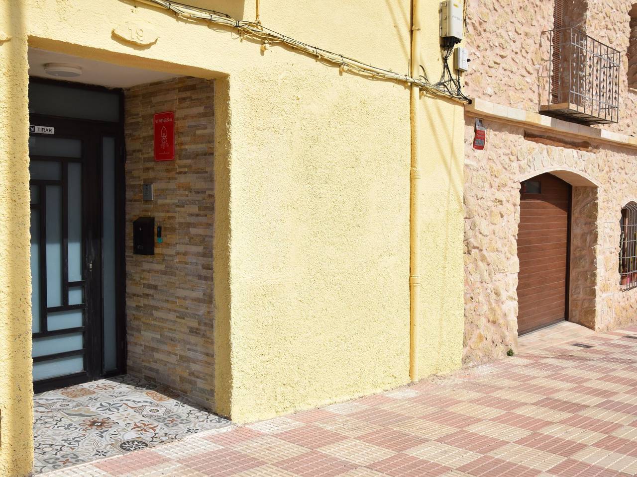 Chalet "Casa El chorro" mit eigener Bar und Grill in Castalla, Alicante l'intérieur des terres