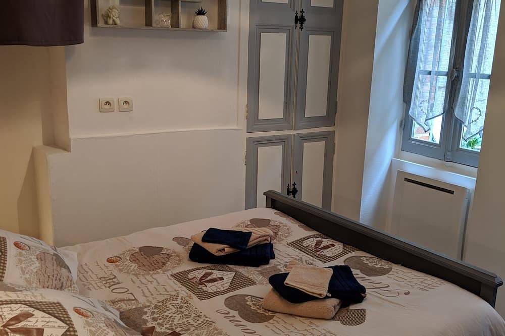 Entire apartment, Apartment in the heart of downtown Blois in Blois, Blois region