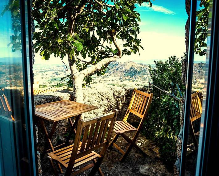 Chambre d’hôte pour 2 personnes, avec vue, animaux acceptés à Monsanto - 4