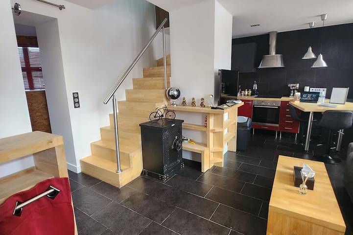 Gîte pour 4 personnes, avec Balcon et Jacuzzi à Cysoing