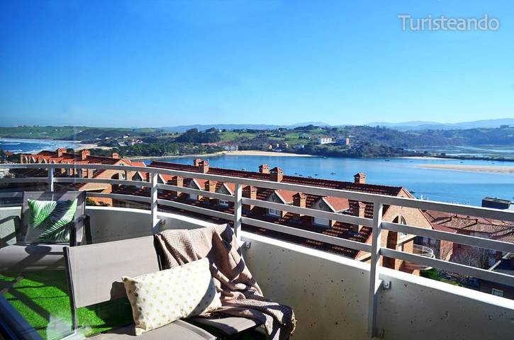 Apartamento para 4 personas, con terraza además de vistas y piscina en San Vicente de la Barquera