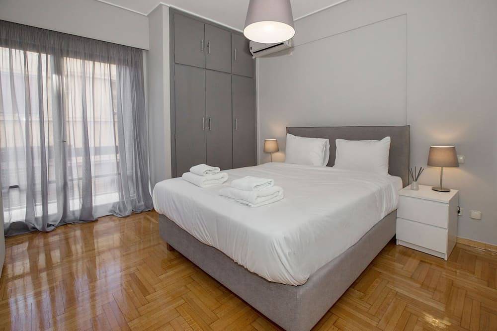Entire apartment, Cozy apartment in Syntagma-Plaka in Central Section of Athens, Athens
